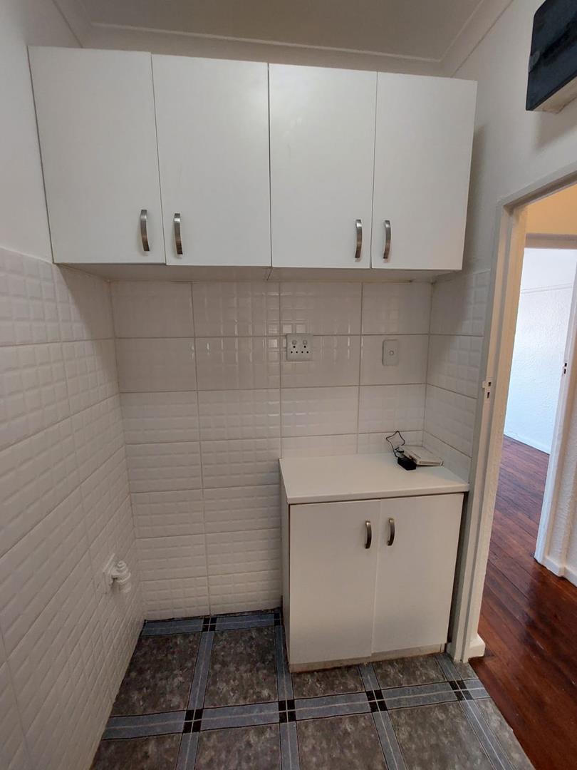To Let 1 Bedroom Property for Rent in Mowbray Western Cape